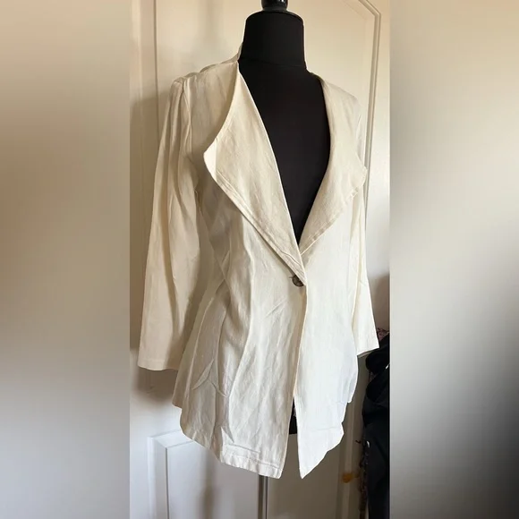 LUUKAA Cream/White Linen Blend Button Down Blouse Cardigan Jacket Size 2 - Picture 1 of 4